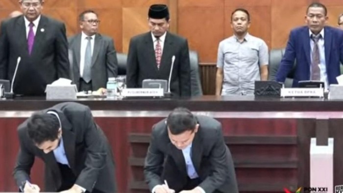 Penandatanganan pernyataan bersedia menjalankan butir-butir MoU Helsinki.