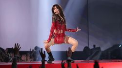 Potret Memukau Lisa Tampil Rockstar di MTV VMA 2024 Potret Memukau Lisa Tampil Rockstar di MTV VMA 2024