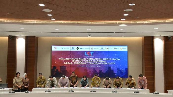 Kemenko Perekonomian bersama dengan BI dan 8 K/L yang tergabung dalam Satgas LCT telah melakukan penandatanganan PKS dan rapat koordinasi dalam rangka pelaksanaan tugas dan fungsi Satgas Nasional LCT pada Kamis, (29/08).