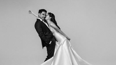 8 Foto Prewedding Anggika Bolsterli & Anak Petinggi BUMN, Simpel Elegan