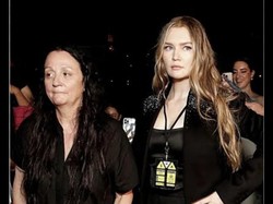 Masih Jadi Tahanan Rumah, Sosialita Palsu Jadi Model di New York Fashin Week