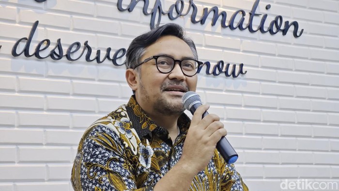 Dirjen IKP Kominfo Prabu Revolusi