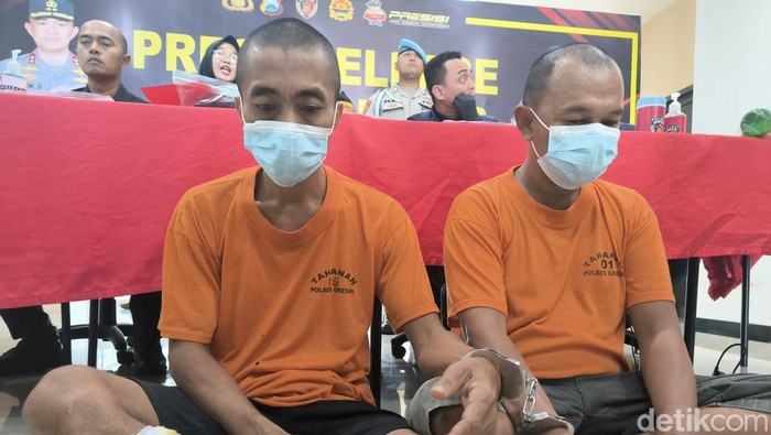 Dua pelaku pencuri pikap di Gresik yang tertangkap
