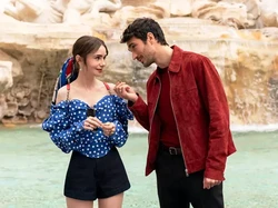5 Fakta Eugenio Franceschini Pacar Baru Lily Collins di Emily In Paris 4