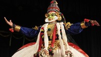 Ditandai dengan beberapa perayaan kecil selama 10 hari, festival Onam menawarkan kesempatan bagi pengunjung untuk mengambil bagian dalam pengibaran bendera festival, parade warna-warni, balap perahu, pertunjukan seni bela diri, kompetisi olahraga, amal, kompetisi dekorasi bunga, acara tari dan teater, pertunjukan musik, dan pesta Onamsadya vegetarian 11 menu pada hari terakhir.