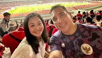 Frans Mohede mengaku sudah mengincar Amara Lingua saat sekolahnya berseberangan. Ia memberi kode-kode. (Foto: dok Instagram)