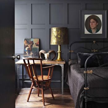 Ide warna kamar tidur hitam lembut.