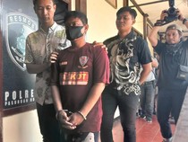 Sadis! Keponakan Bacok Paman hingga Organ Tubuhnya Terburai