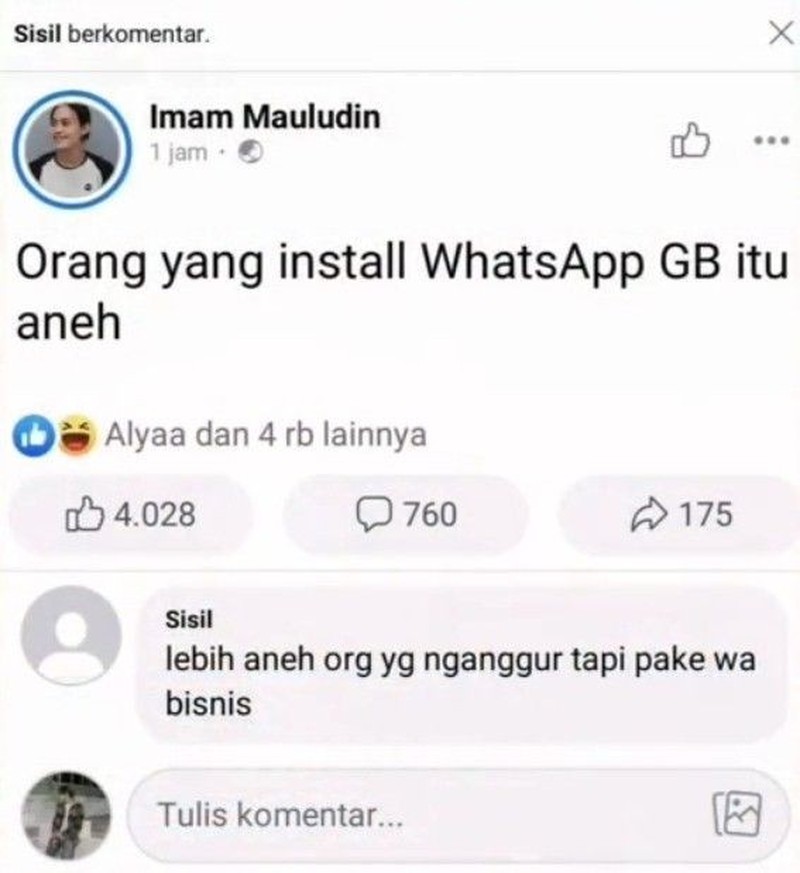 Kumpulan postingan di Facebook ini ada-ada aja deh, detikers. Mana yang paling absurd menurut kamu?
