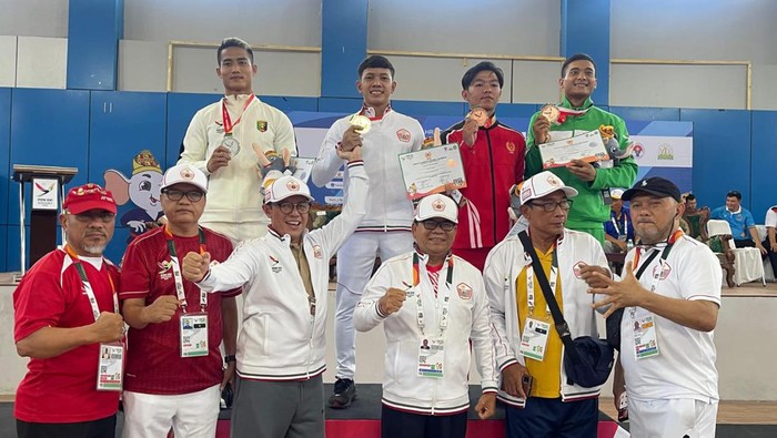 Tim Kurash Jakarta sukses meraih gelar juara umum dengan merebut 4 medali emas, 2 perak, dan 1 perunggu pada Pekan Olahraga Nasional (PON) XXI/2024 Aceh-Sumut.