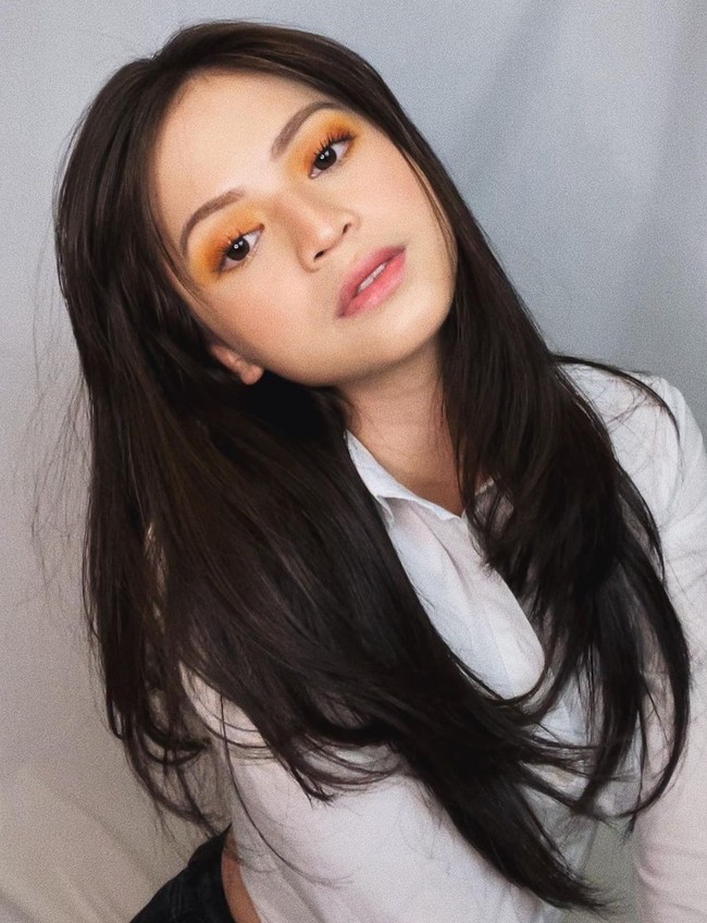 Berparas cantik, Maudy merupakan gadis kelahiran 17 November 1995. Tahun ini dirinya akan segera berusia 29 tahun. Foto: Instagram/@maudyeffrosina