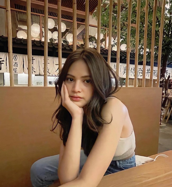 Melalui akun Instagram pribadinya Maudy kerap membagikan foto-fotonya. Hingga kini dirinya sudah memiliki pengikut lebih dari 718 ribu. Foto: Instagram/@maudyeffrosina