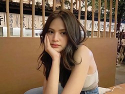 8 Potret Maudy Effrosina, Artis Cantik Digosipkan Dekat Dengan Fadly Faisal