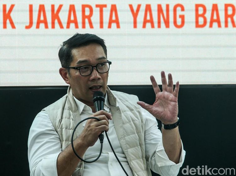 Momen Ridwan Kamil Dengarkan Curhat Penyandang Disabilitas