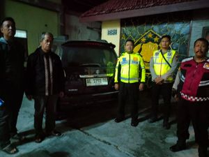 Viral Aksi Tabrak Lari Tewaskan Pemotor di Lamongan