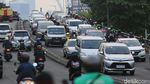 Penampakan Macet di Jalan KH Abdullah Syafei Jelang Long Weekend