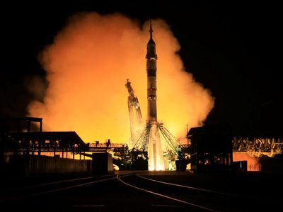 Pesawat Luar Angkasa Soyuz MS-26 Meluncur ke ISS