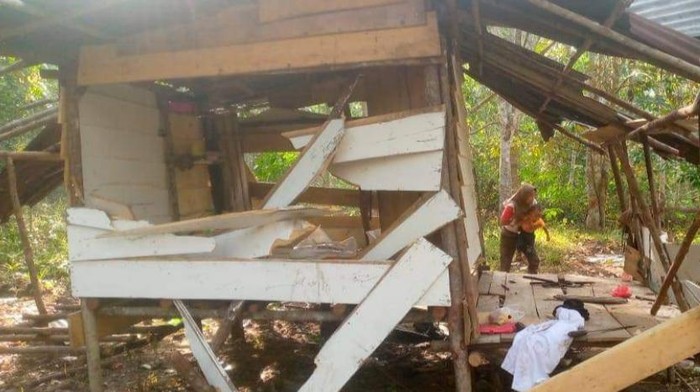 Pondok di kebun warga Musi Rawas yang diserang gajah.