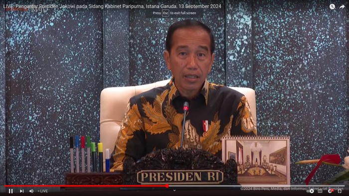 Presiden Jokowi di Sidang Kabinet Paripurna di IKN