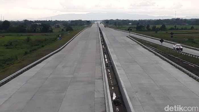 Ruas jalan tol Solo-Jogja saat dibuka untuk fungsional arus mudik Lebaran 2024 lalu.
