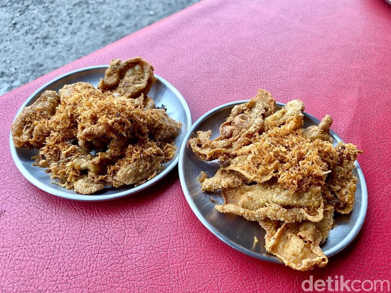 Sambal Pemersatu Bangsa : Tersengat Pedasnya Tempong dengan Nasi Cikur