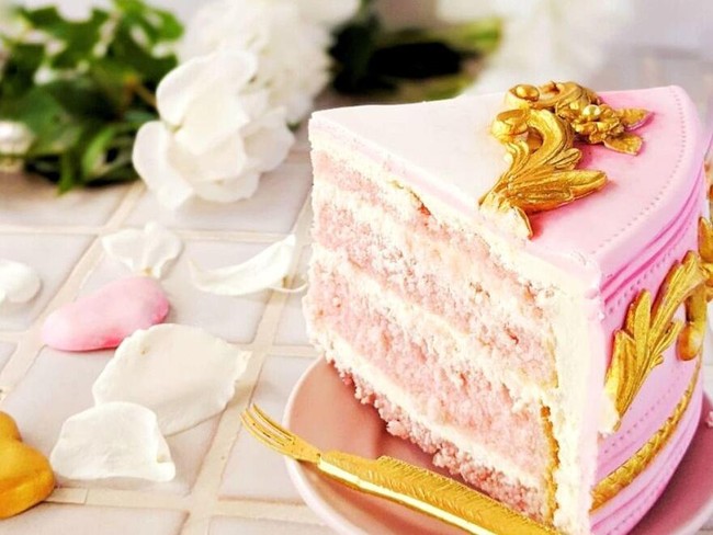 Sayang Dimakan! 10 Tas Cantik Ini Ternyata Bongkahan Cake