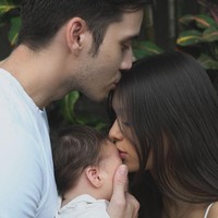 Ternyata diam-diam aktor berusia 31 tahun itu sudah menikahi Ria pada September 2022. Ria Andrews pun mengungkapkannya lewat unggahan Instagram story. Foto: Dok. Instagram Ria Andrews