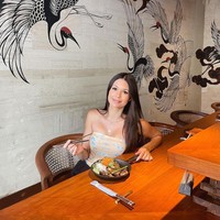 Ria Andrews juga pandai menyembunyikan kehamilannya, hingga ia melahirkan anak Stefan William, Noah Cure Andrews Umboh. Mantan suami Celine Evangelista pun mengakui awalnya sengaja tidak mempublikasikan kehadiran buah hati, karena ingin menikmati momen istimewa secara pribadi. Foto: Dok. Instagram Ria Andrews