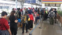 Jumlah ini masih bisa bertambah karena penjualan tiket masih berlangsung. Tujuan favorit penumpang termasuk Yogyakarta, Malang, Solo, Blitar, Surabaya, dan Semarang.