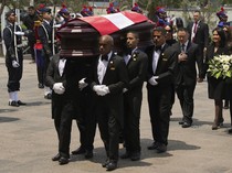 Penghormatan Terakhir untuk Eks Presiden Peru Alberto Fujimori