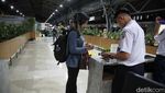 Suasana Stasiun Pasar Senen Jelang Long Weekend
