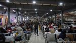 Suasana Stasiun Pasar Senen Jelang Long Weekend