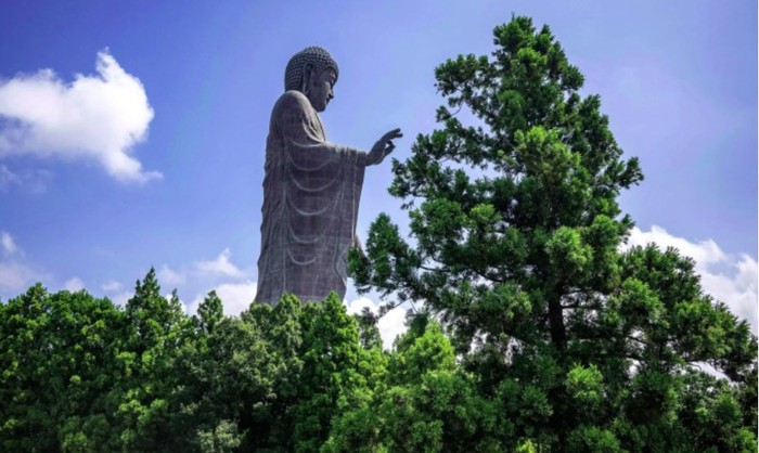 Ushiku Daibutsu di Jepang