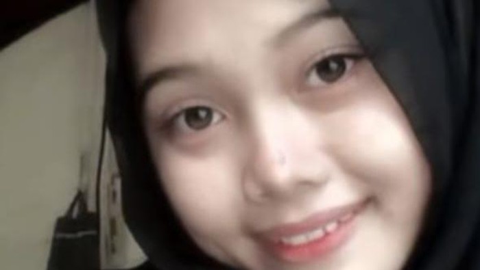 Yunita (16) Gadis 16 tahun hilang. Keluarga meminta bantuan mencarinya.
