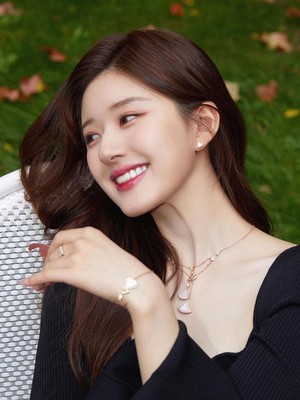 9 Artis Tercantik China 2025