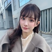 Setelah lulus SMA, Hirase kerja serabutan dan berusaha hidup sehemat mungkin agar bisa menabung cukup uang untuk operasi plastik. Begitu tabungannya sudah terkumpul 10 juta yen, dia menjalani operasi plastik untuk pertama kali. Foto: Instagram/@nyairin_18