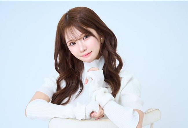 Hirase menyatakan operasi plastik telah mengubah hidupnya 180 derajat. Foto: Instagram/@nyairin_18