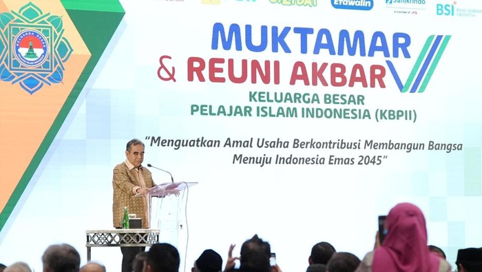 Muzani di Muktamar dan Reuni Akbar PII