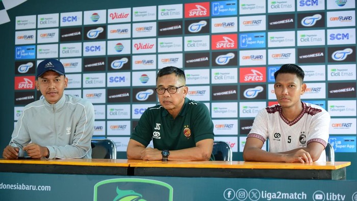 Pelatih Kepala SFC Jafri Sastra.