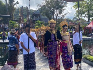 Pertama Digelar, Festival Tirta Gangga Tampilkan Kesenian Bali Timur