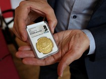 Penampakan Koin Kuno Dilelang Rp 1,4 Triliun