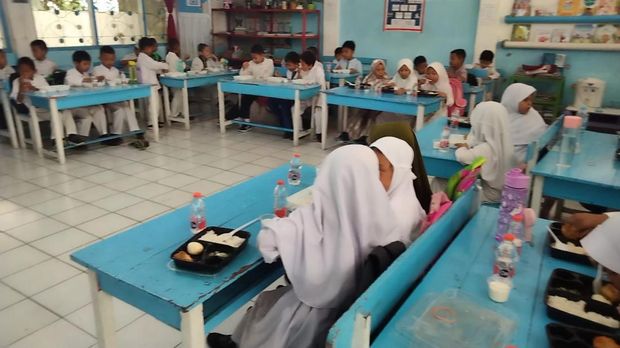 Program makanan sehat bergizi Kapolda Sulsel Irjen Andi Rian R Djajadi. Dokumen Istimewa