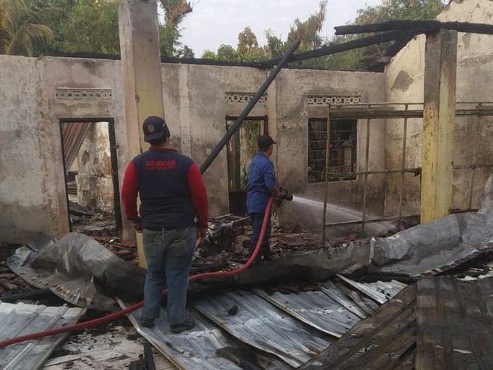 Ruko di Desa Gabus, Kecamatan Gabus, Kabupaten Pati, ludes terbakar, Sabtu (14/9/2024) pagi.
