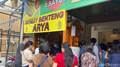 Siomay Viral di Gading Serpong Ini Bisa Ludes dalam 2 Jam
