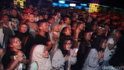 Lihat Lagi Keseruan Swifties di dEras Vaganza