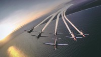 KT-1B Wongbee, dengan lebar sayap 10,6 meter dan kecepatan tertinggi 350 knot (648,2 km/jam), akan memungkinkan tim penerbang untuk menunjukkan kemampuan aerobatik mereka yang telah diasah selama bertahun-tahun. Terbukti dalam berbagai pertunjukan internasional yang pernah diikuti, seperti Langkawi International Maritime and Aerospace Exhibition (LIMA) 2023 dan Singapore Airshow 2024.
