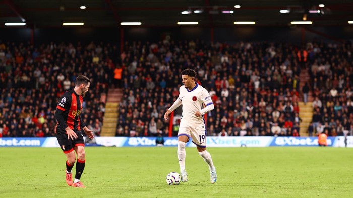 BOURNEMOUTH, ENGLAND - SEPTEMBER 14: Jadon Sancho of Chelsea during the Premier League match between AFC Bournemouth and Chelsea FC at Vitality Stadium on September 14, 2024 in Bournemouth, England. (Photo by Jacques Feeney/Offside/Offside via Getty Images)