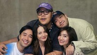 Menyambut kedatangan sahabatnya, Enzy, aktris ini pun makan-makan bersama sahabatnya yang lain di salah satu restoran Korea di Jakarta. Foto: Instagram @febbyrastanty