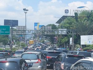 Macet Horor Puncak, Kemenparekraf Soroti Koordinasi-Pengelolaan Tata Ruang