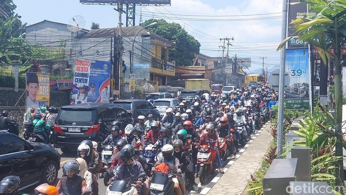 Kemacetan di Puncak, Bogor (M Sholihin/detikcom)